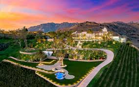 Luxury USA Escape